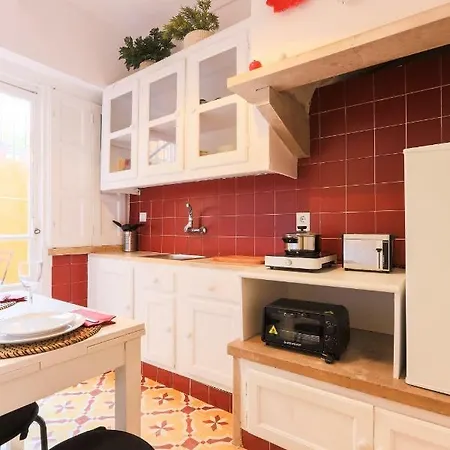 Sweet In Alcantara With Terrace Apartment Lissabon